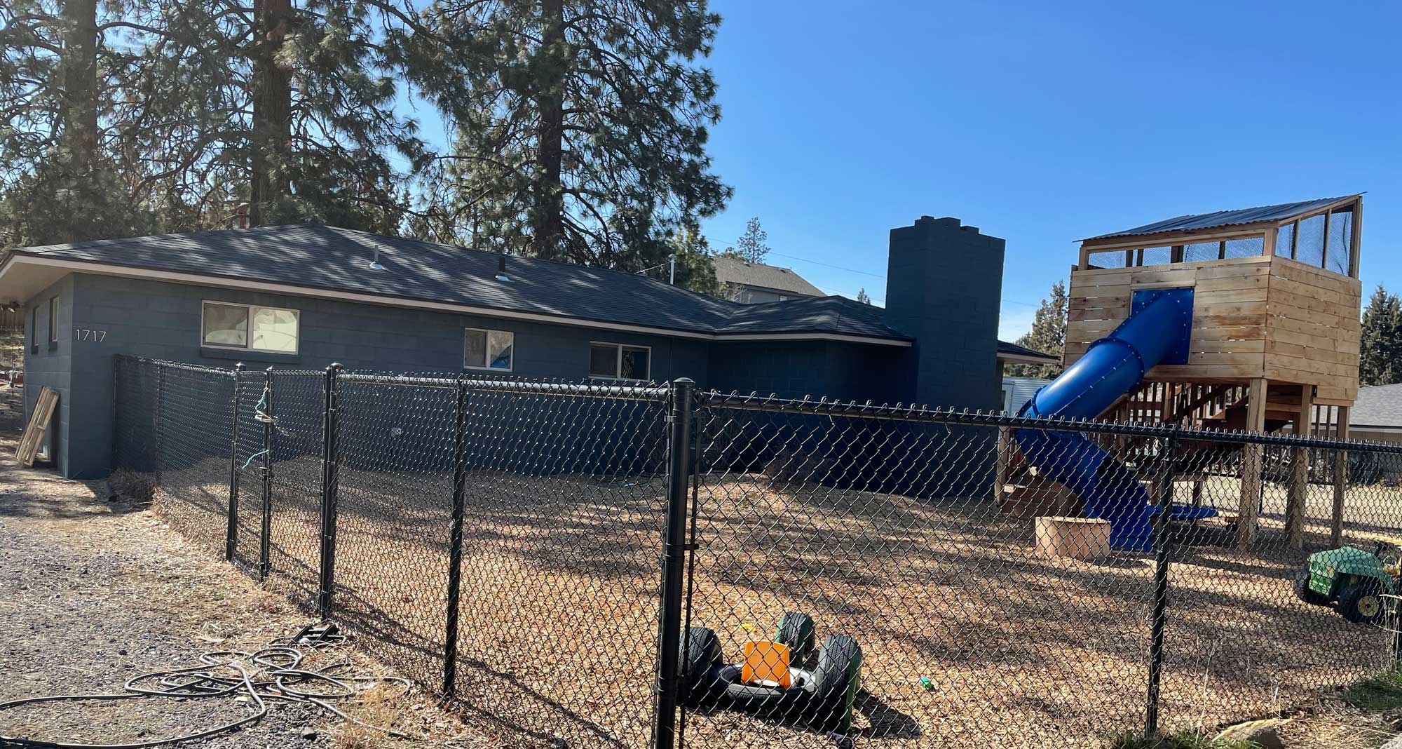 bend-preschool-pilot-butte-outside